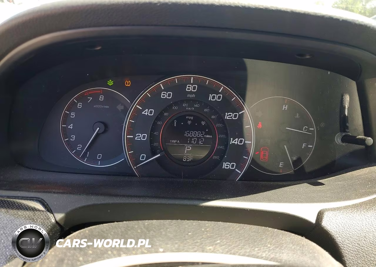 2015 Honda Accord Sport VIN:1HGCR2F52FA258820 - 9