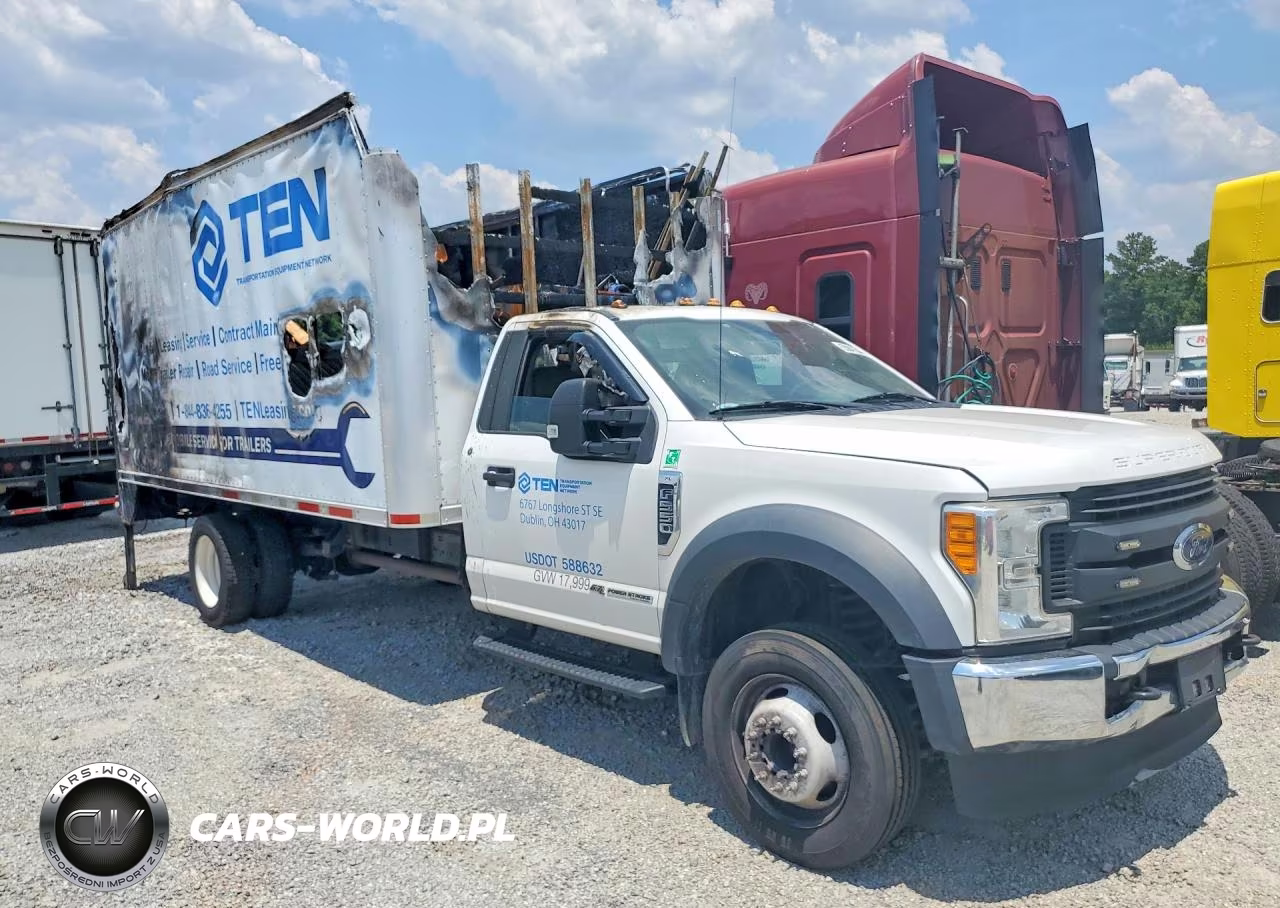 2017 Ford F550 Super Duty Box Truck VIN:1FDUF5GT5HEC72440 - 4