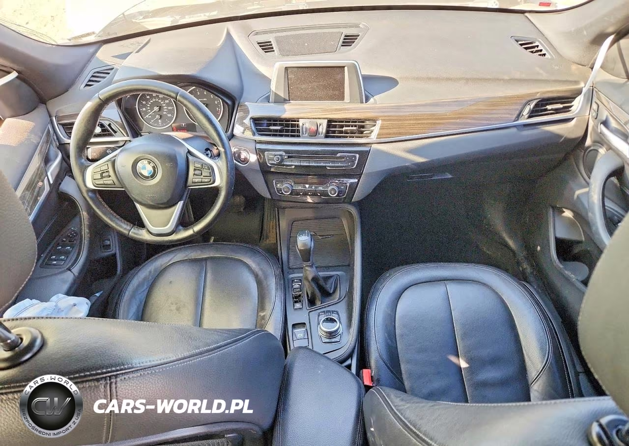 2017 BMW X1 xDrive28I VIN:WBXHT3Z39H4A54304 - 8