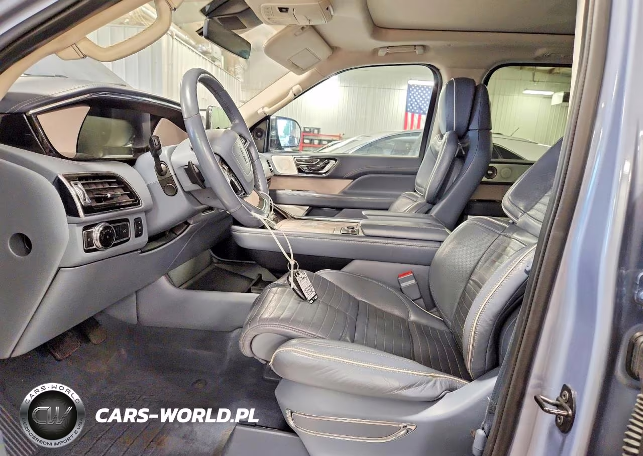 2019 Lincoln Navigator Black Label VIN:5LMJJ2TT0KEL24907 - 7