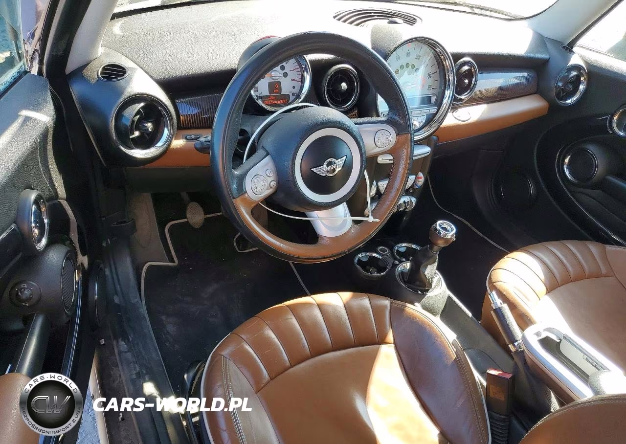 2010 Mini Cooper VIN:WMWMF3C57ATU79121 - 8