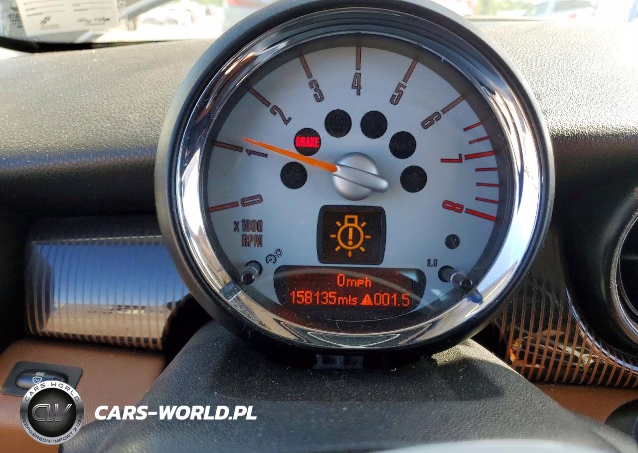 2010 Mini Cooper VIN:WMWMF3C57ATU79121 - 9