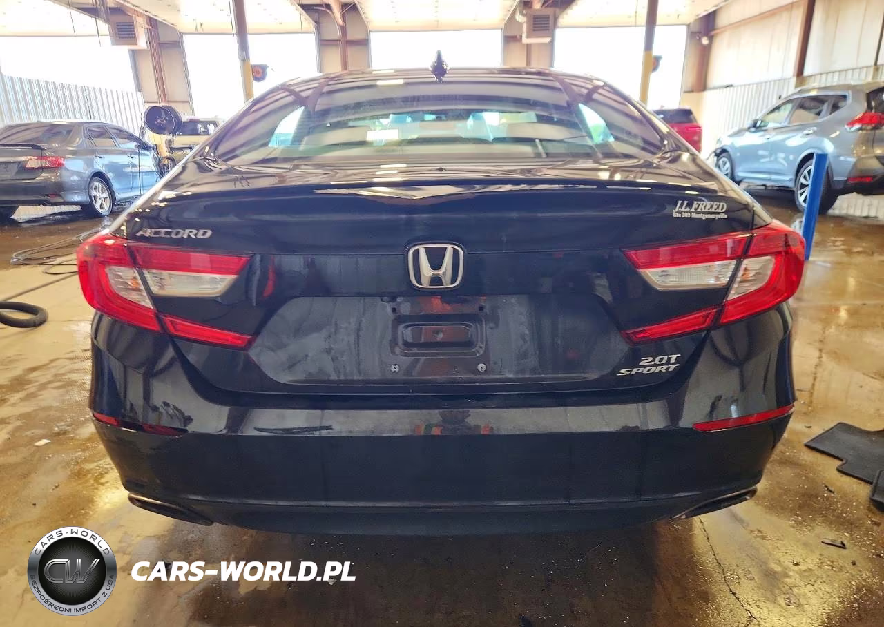 2018 Honda Accord Sport VIN:1HGCV2F3XJA051837 - 6