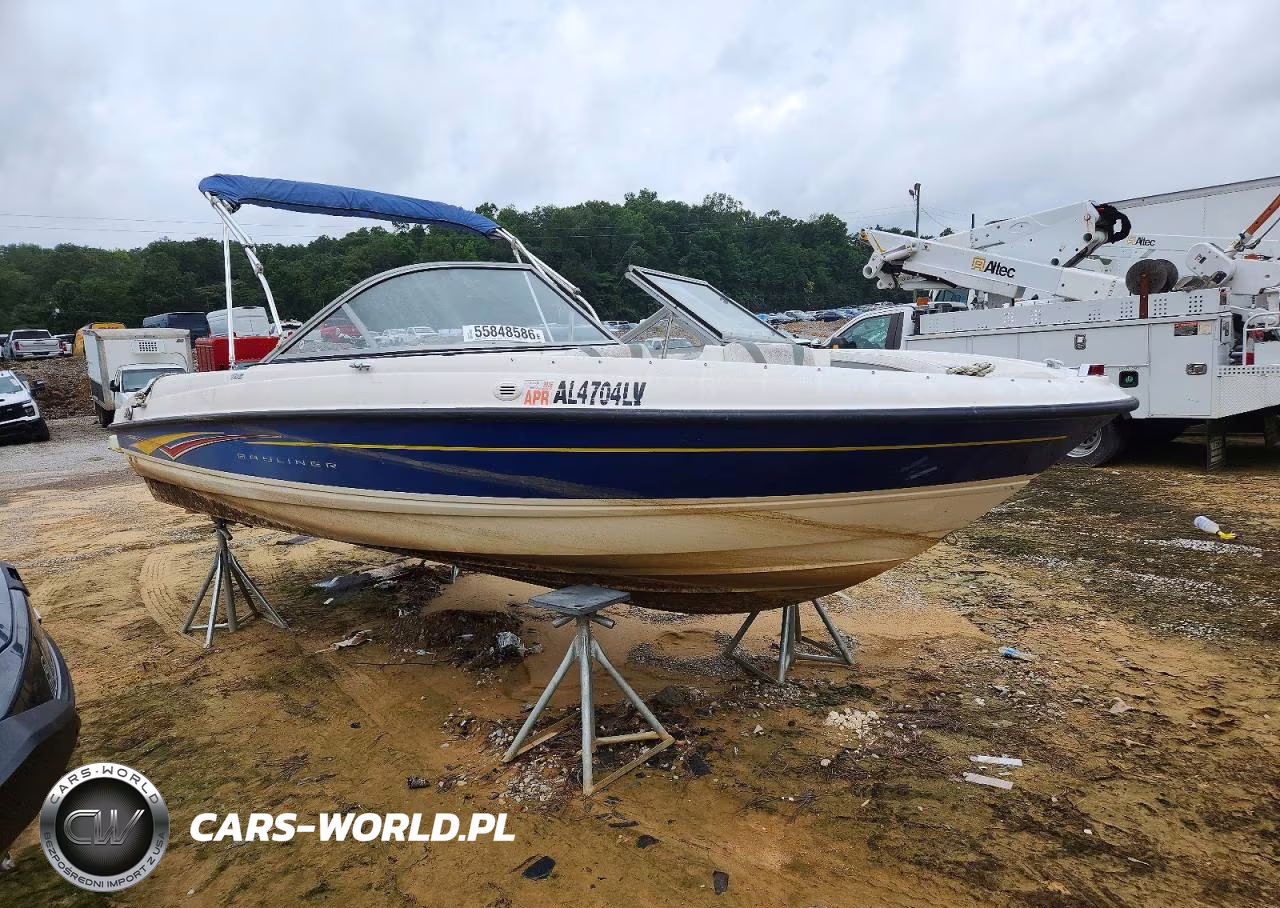 2007 Boat