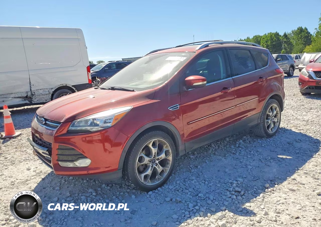2014 Ford Escape Titanium – zdjęcie 1 z 13