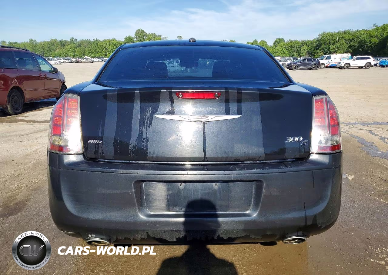 2014 Chrysler 300 S VIN:2C3CCAGG1EH229517 - 6