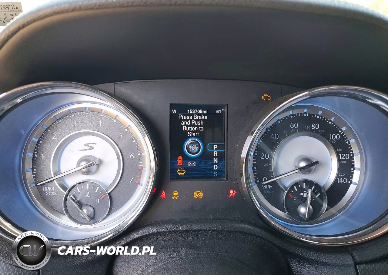 2014 Chrysler 300 S VIN:2C3CCAGG1EH229517 - 9