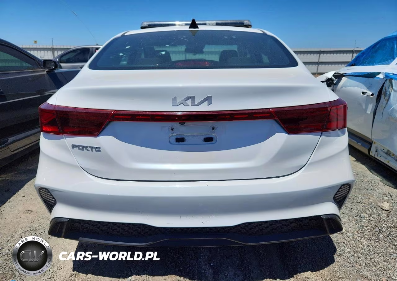 2024 Kia Forte Lxs VIN:3KPF24AD2RE836233 - 6