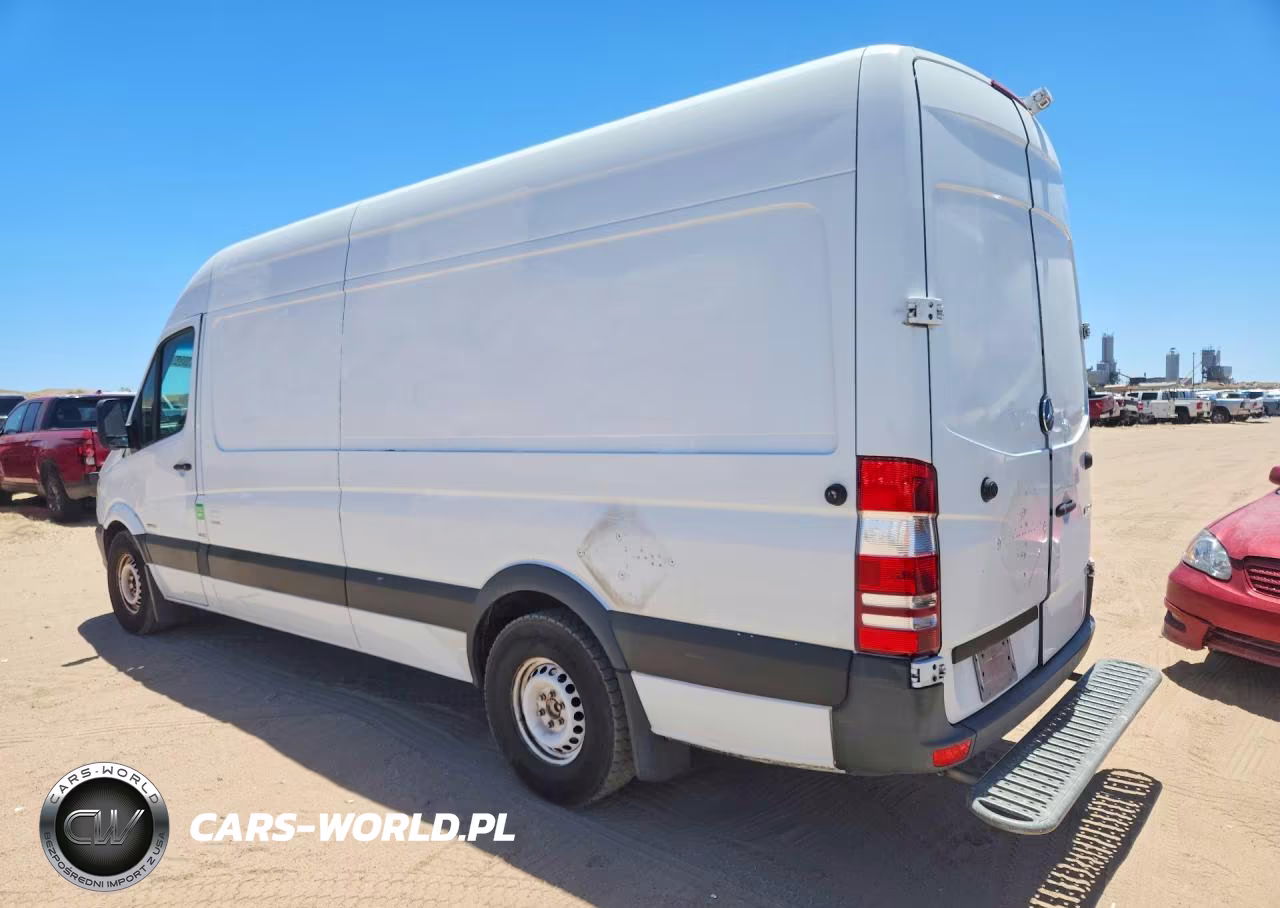 2014 Mercedes Benz Sprinter 2500 Delivery Van VIN:WD3PE8DE8E5899697 - 2