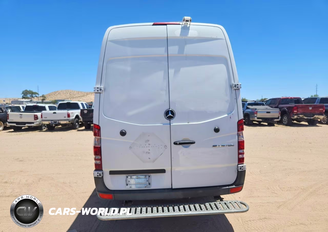 2014 Mercedes Benz Sprinter 2500 Delivery Van VIN:WD3PE8DE8E5899697 - 6