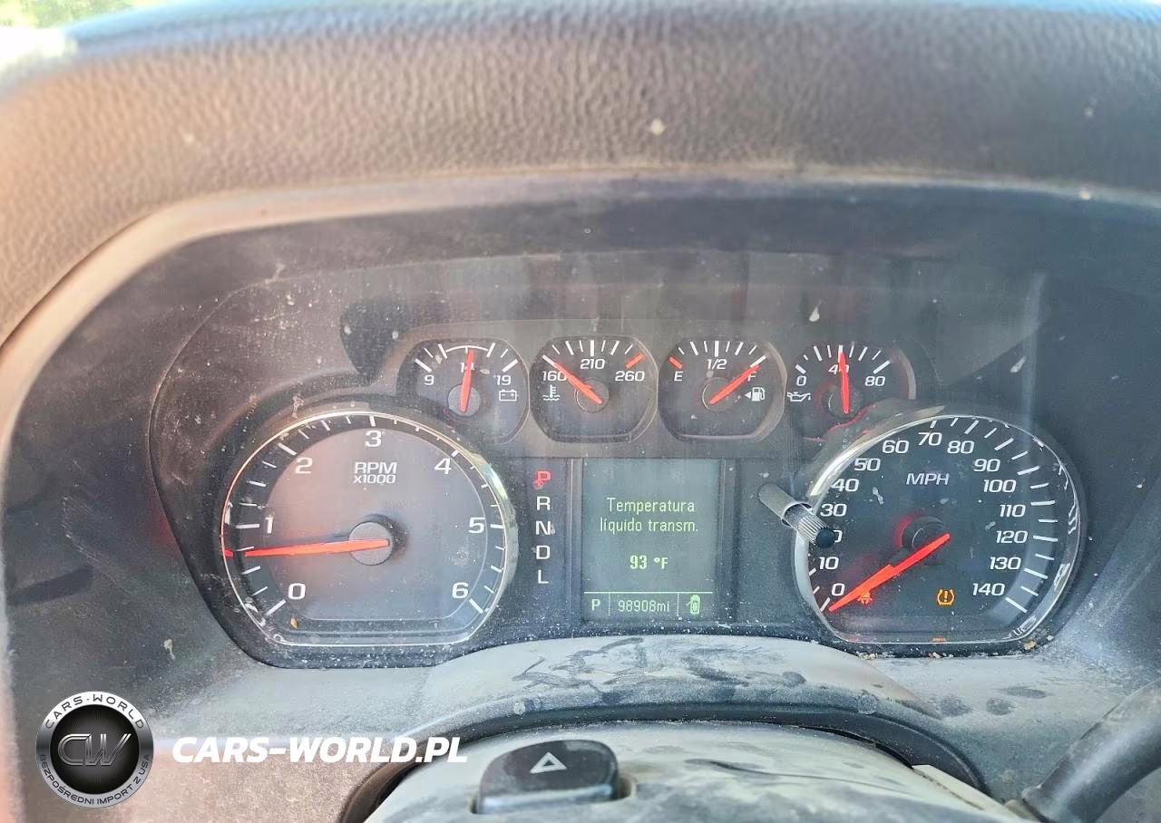 2018 Chevrolet Silverado C1500 VIN:1GCRCNEH1JZ309094 - 9