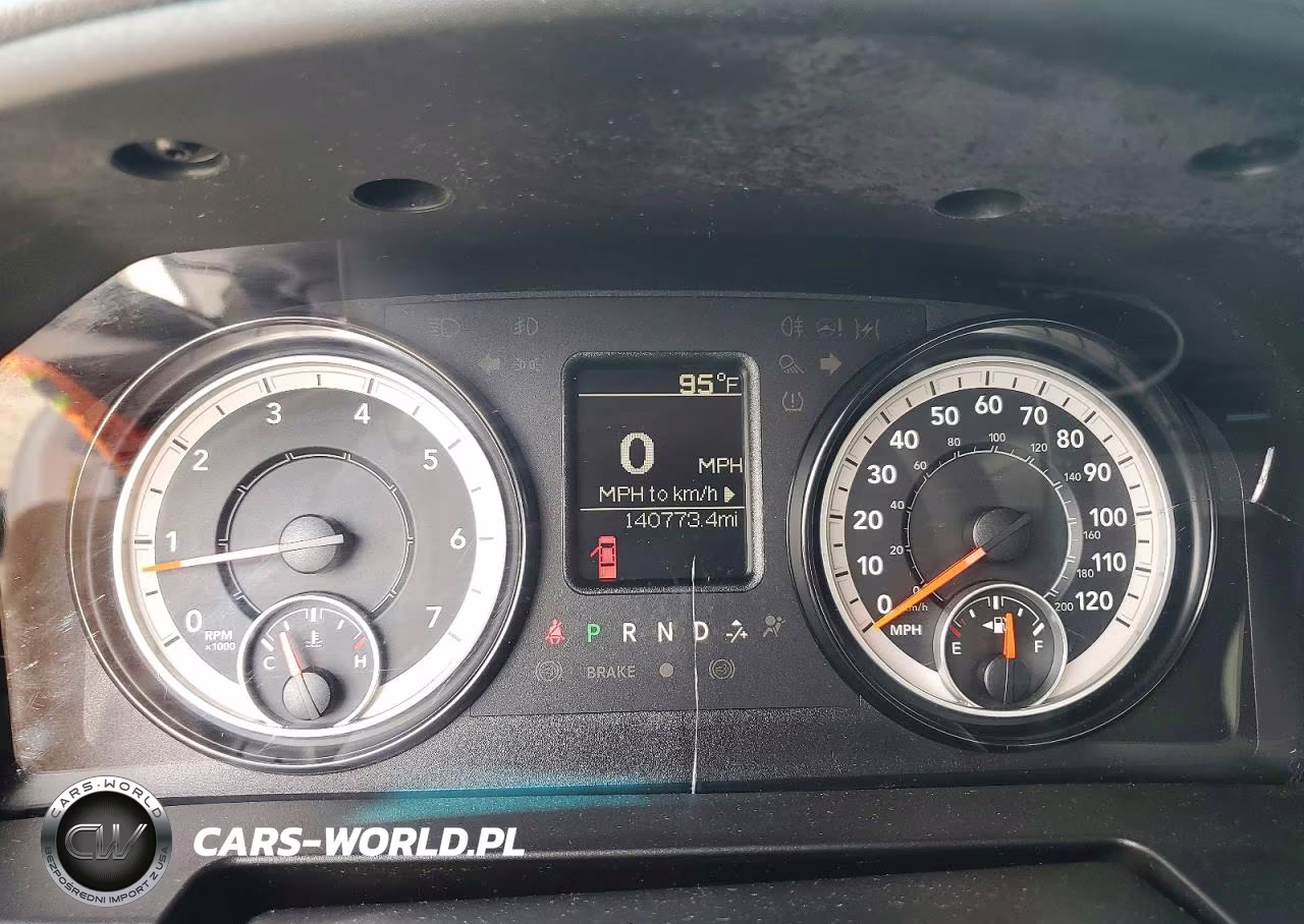 2018 Ram 2500 St VIN:3C7WR4AJ0JG424325 - 9