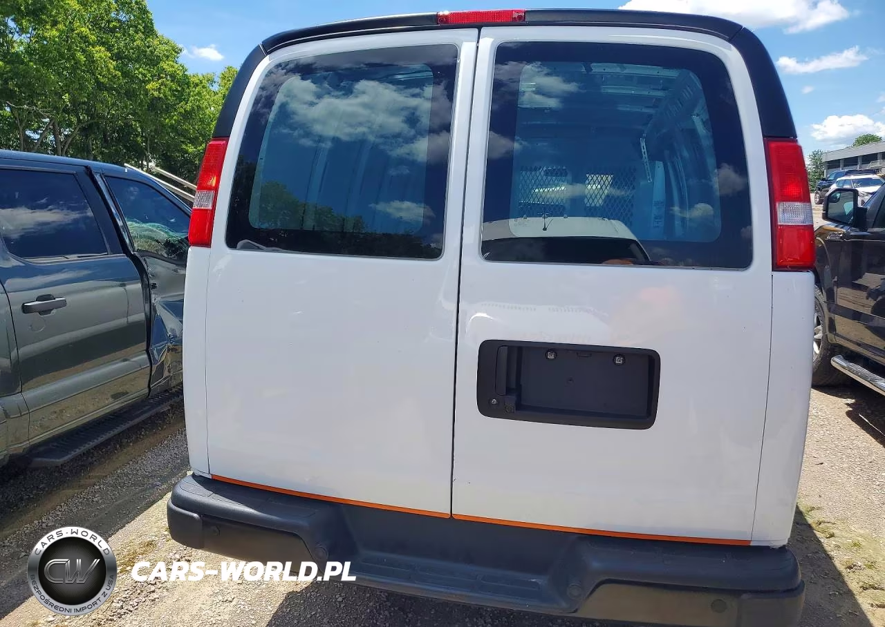 2024 Chevrolet Express 2500 Cargo Delivery Van VIN:1GCWGBF71R1282078 - 6