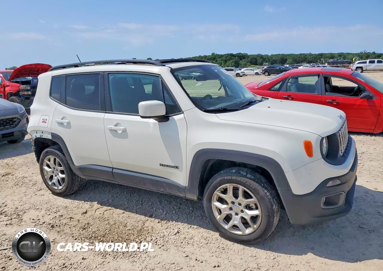 2015 Jeep Renegade Latitude VIN:ZACCJBBT6FPC27449 - 4