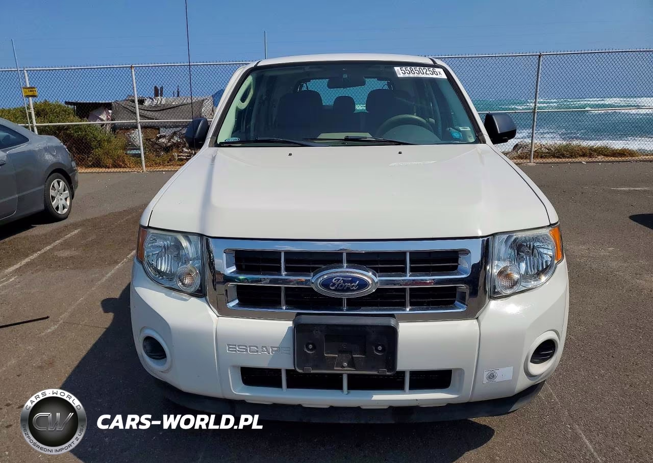 2011 Ford Escape Xls VIN:1FMCU0C70BKB14478 - 5