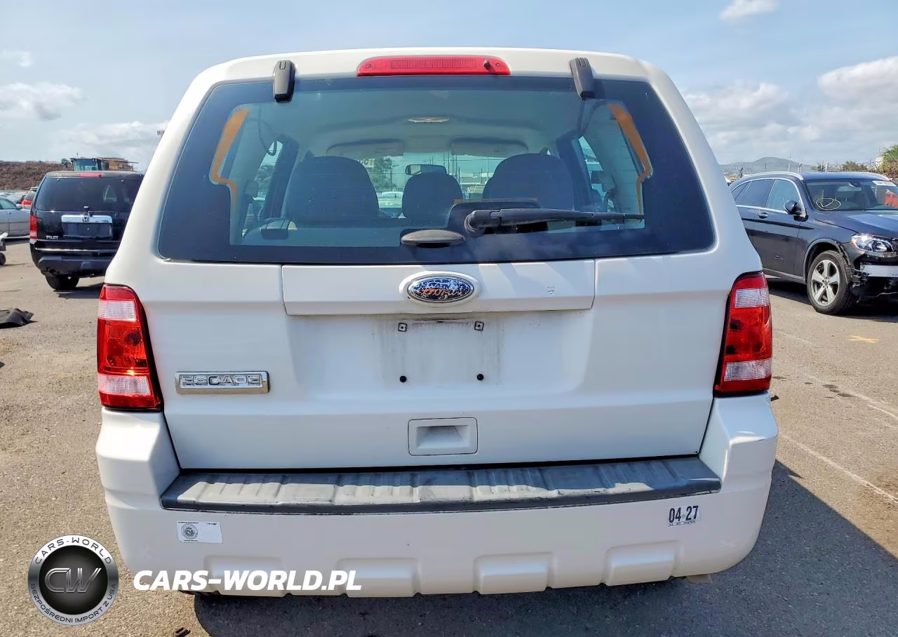 2011 Ford Escape Xls VIN:1FMCU0C70BKB14478 - 6