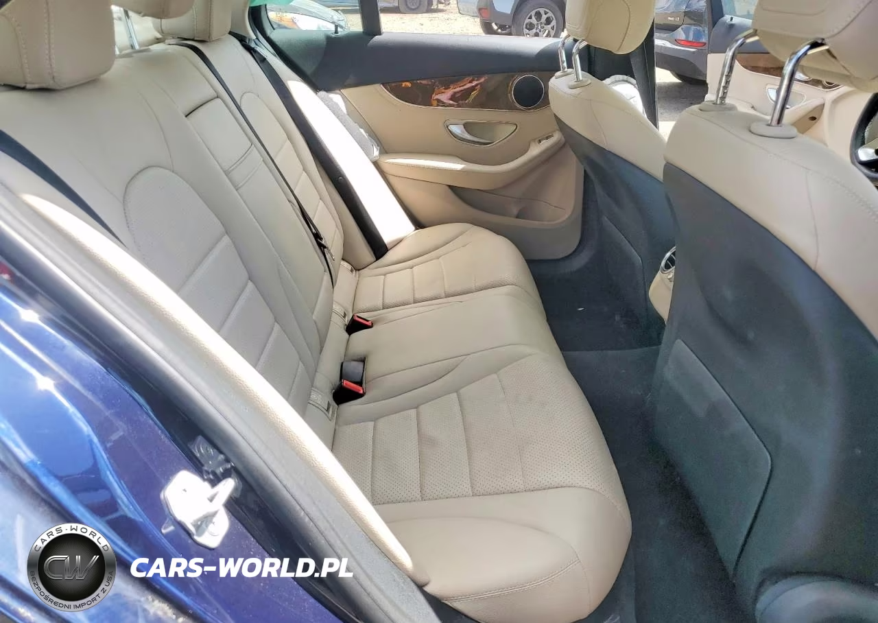 2016 Mercedes-Benz C 300 4Matic VIN:WDDWF4KB3GR140795 - 10