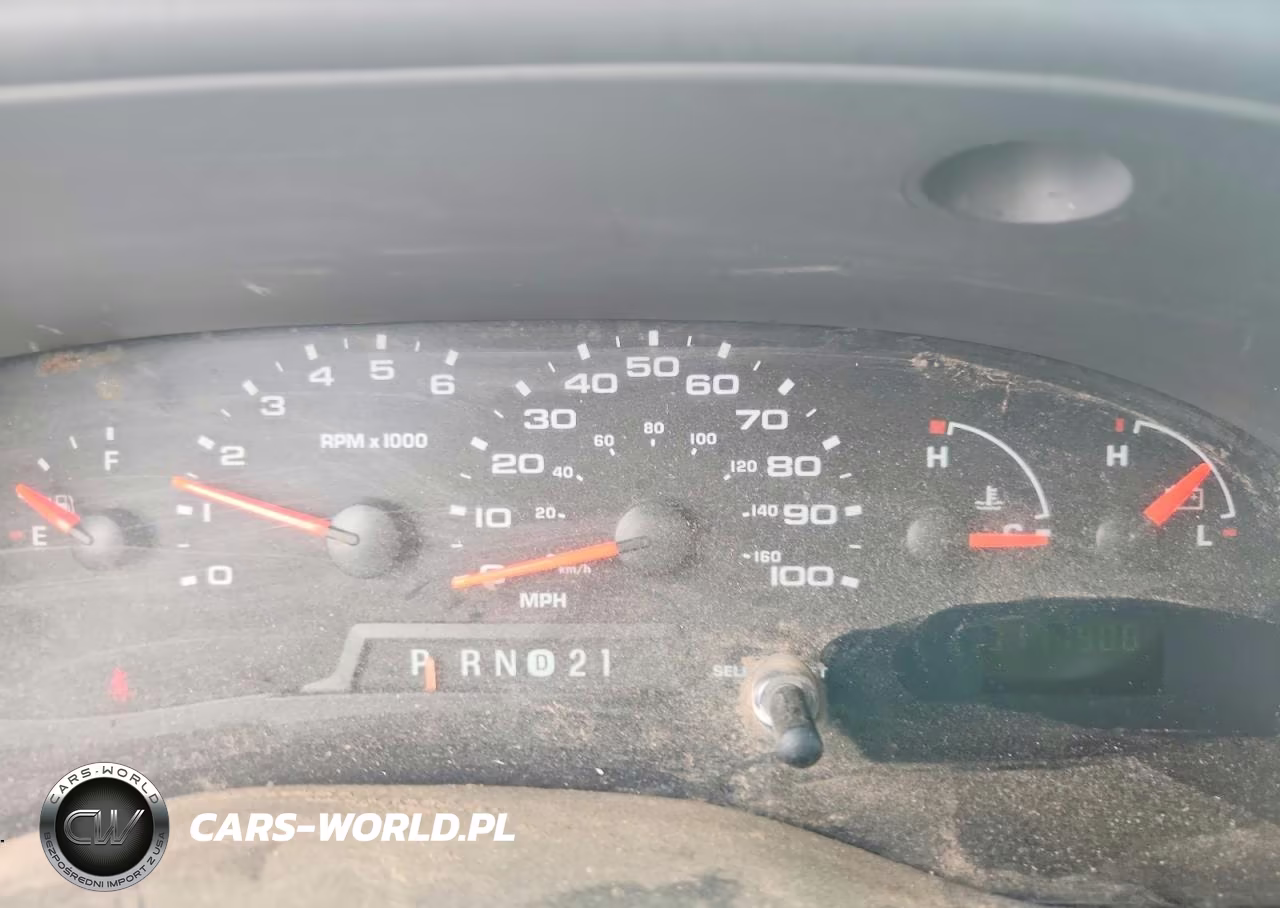 2004 Ford Econoline E350 Super Duty Wagon VIN:1FBNE31L44HA29899 - 9