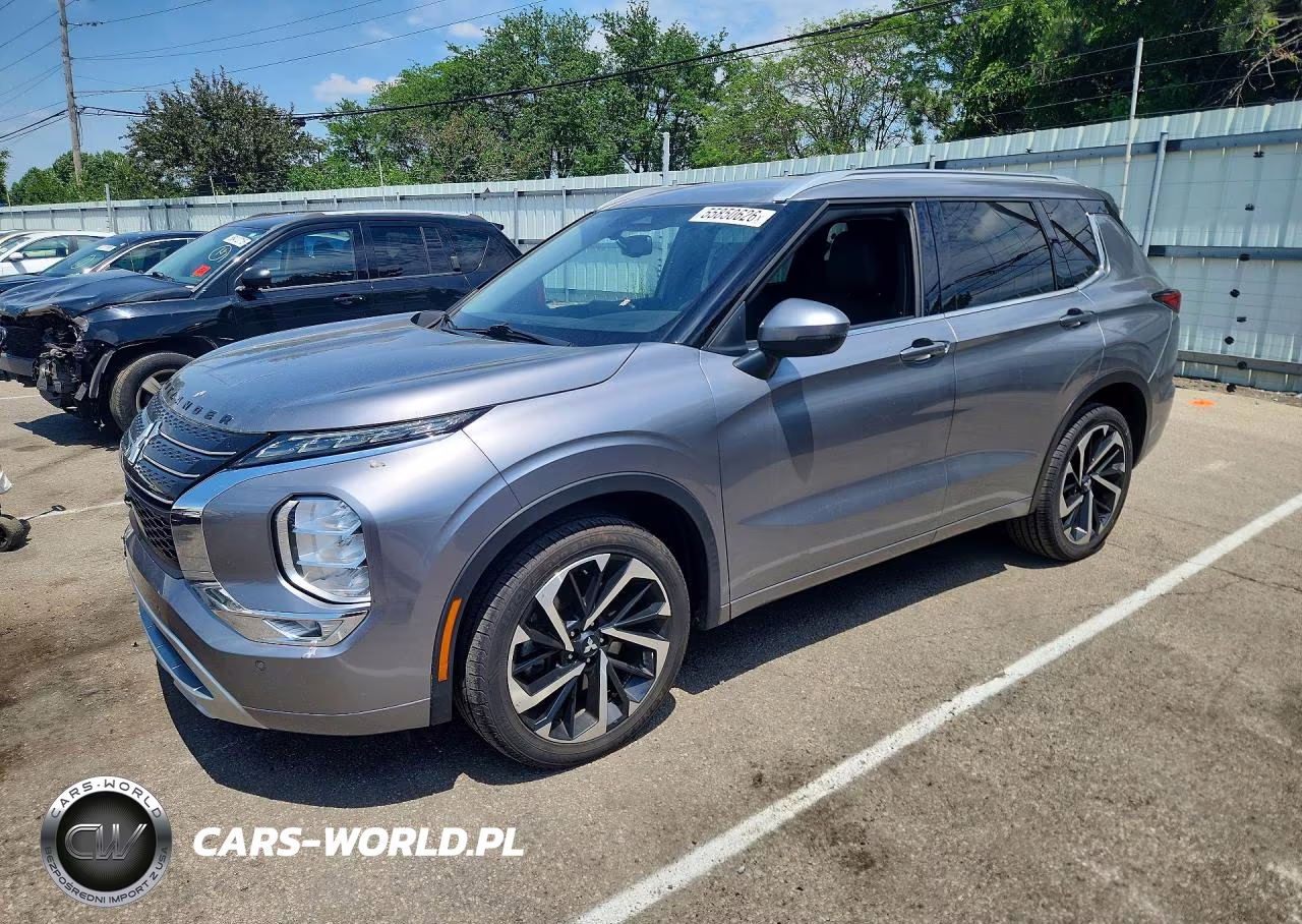 2022 Mitsubishi Outlander Sel – zdjęcie 1 z 13
