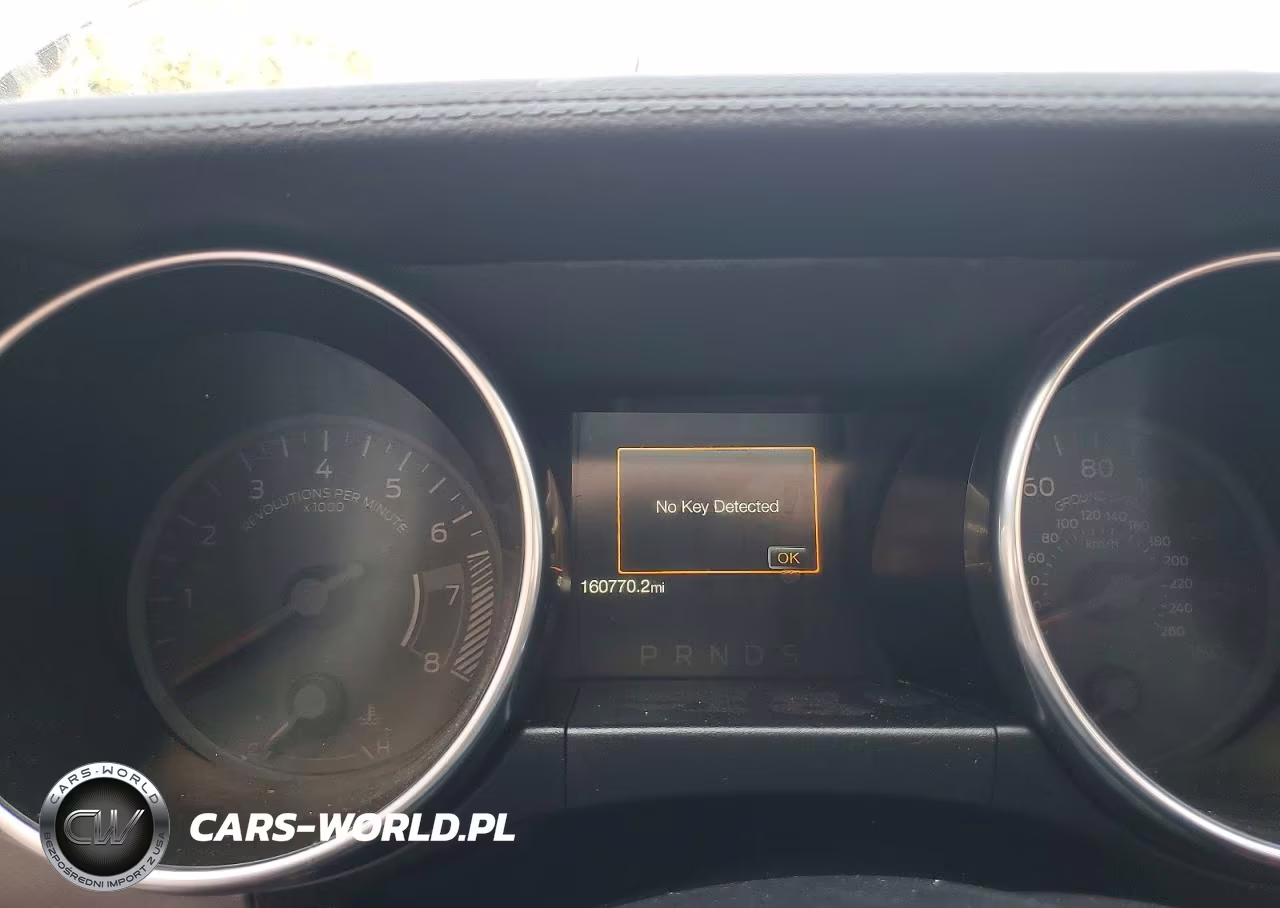 2020 Ford Mustang VIN:1FATP8UH4L5179924 - 9