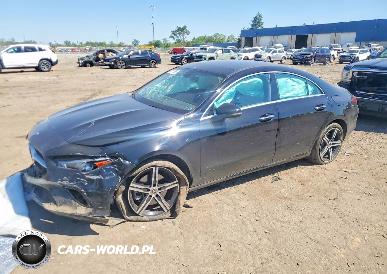 2023 Mercedes-Benz Cla 250 4Matic – zdjęcie 1 z 12