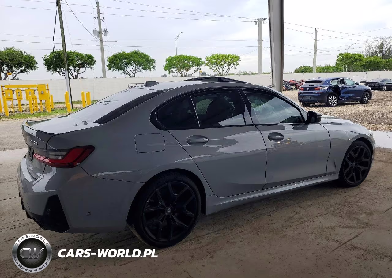 2025 BMW 330Xi VIN:3MW89CW01S8F05245 - 3
