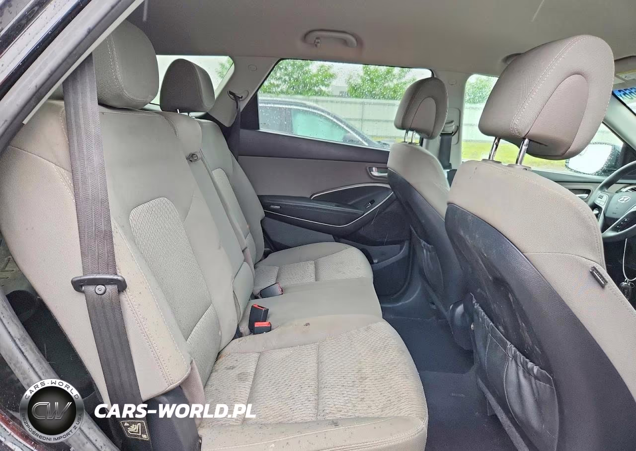 2017 Hyundai Santa Fe Se VIN:KM8SMDHFXHU176115 - 11