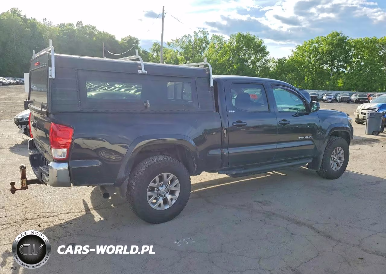 2017 Toyota Tacoma Sr5 V6 VIN:5TFDZ5BN4HX028349 - 3