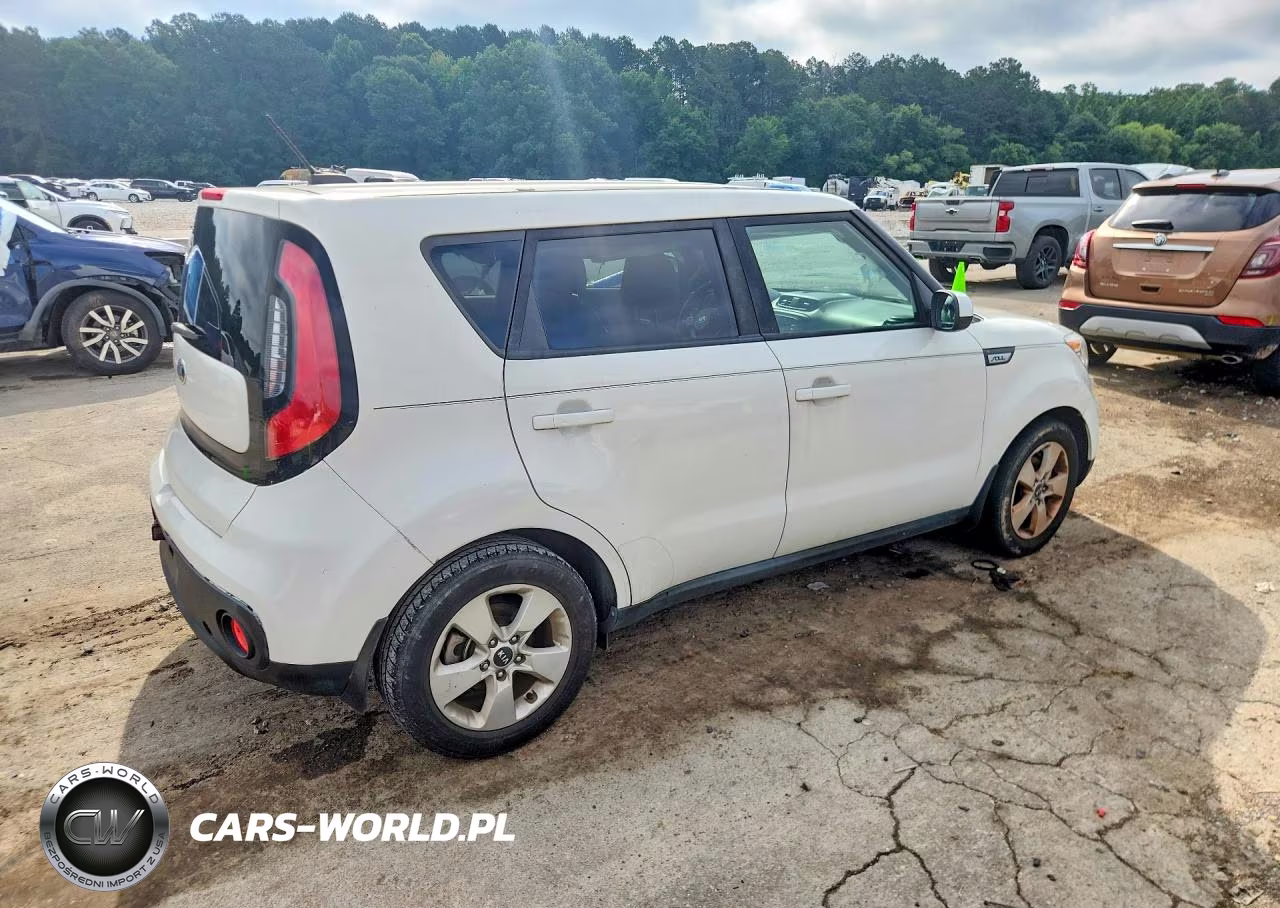 2018 Kia Soul Base VIN:KNDJN2A20J7618669 - 3
