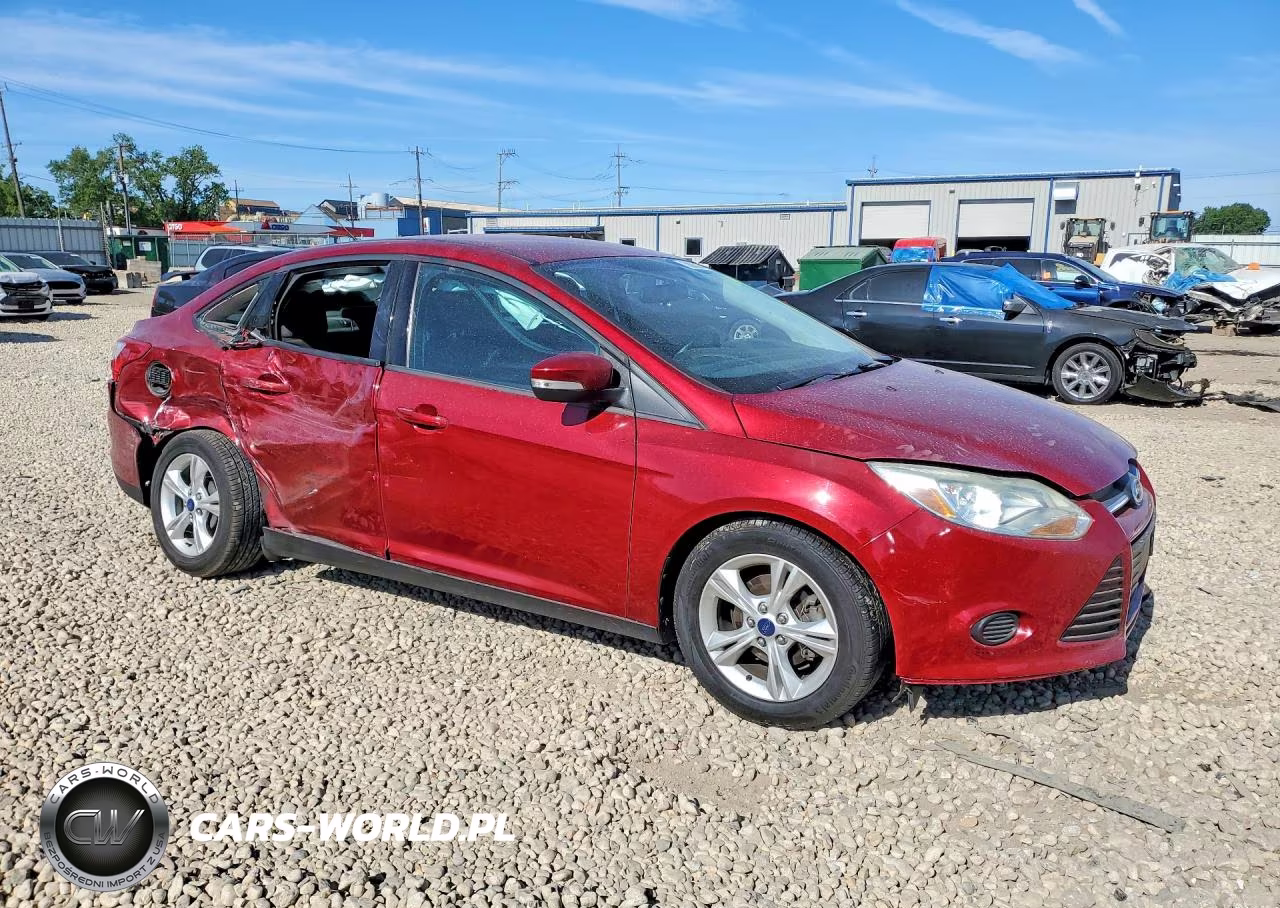 2014 Ford Focus Se VIN:1FADP3F25EL417973 - 4