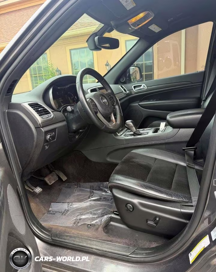 2018 Jeep Grand Cherokee Laredo VIN:1C4RJFAG4JC147876 - 9