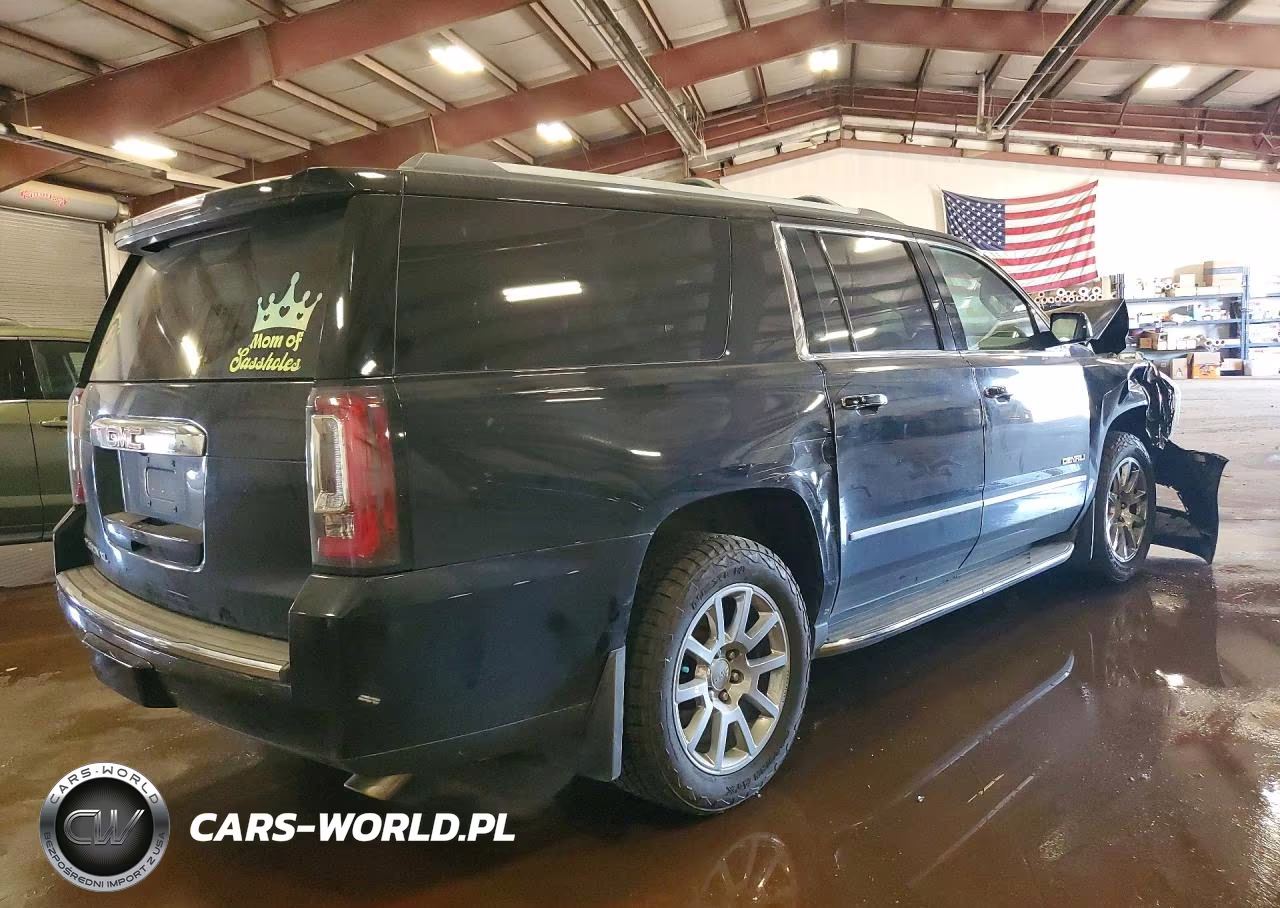 2017 GMC Yukon Xl Denali VIN:1GKS2HKJXHR163886 - 3