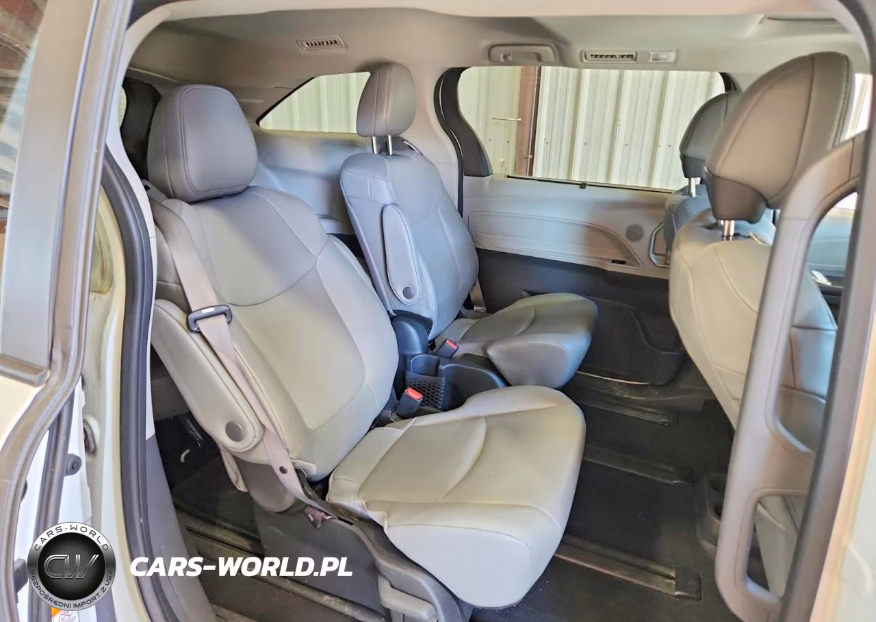 2024 Toyota Sienna Xle VIN:5TDJRKEC2RS183520 - 11
