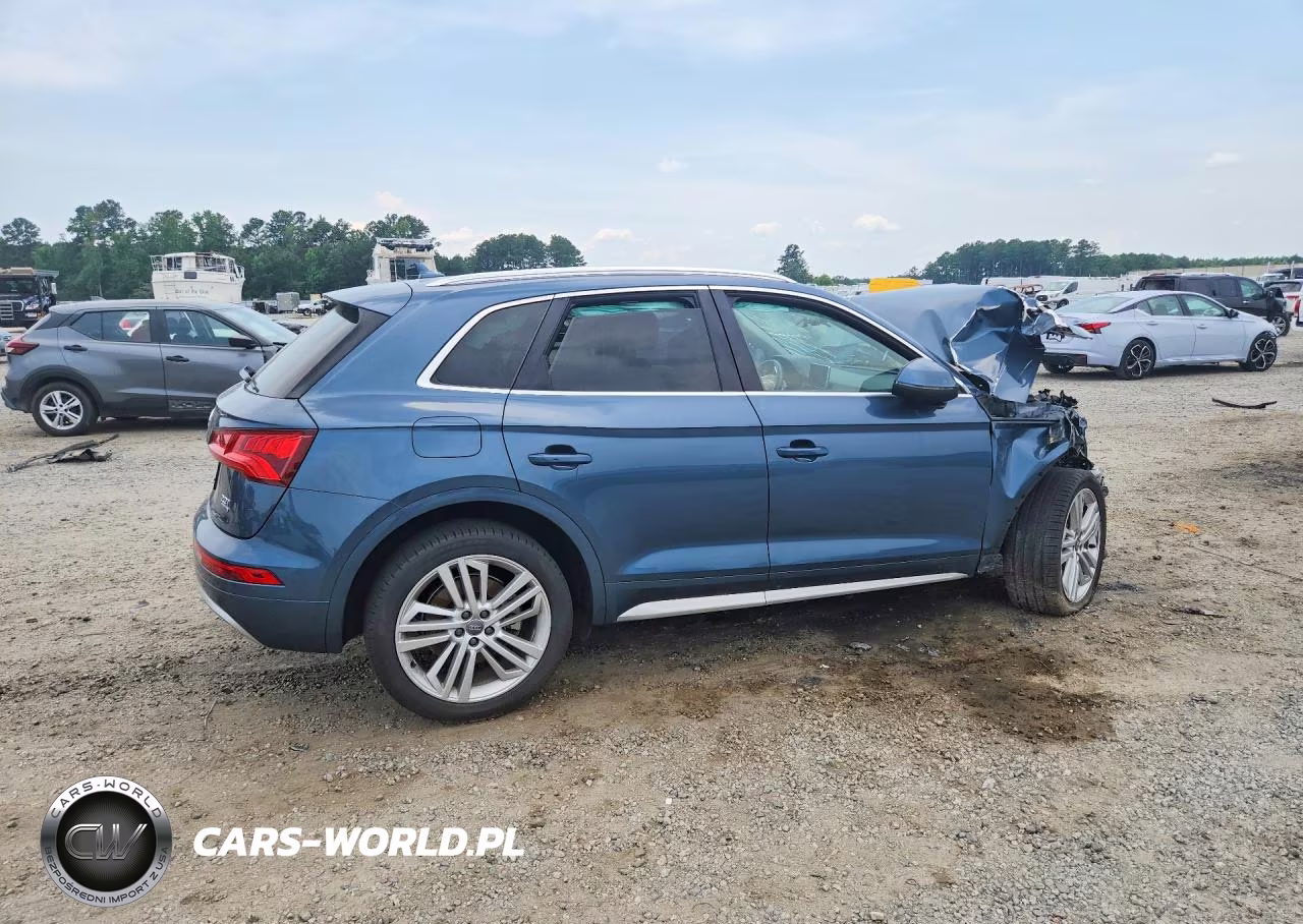 2018 Audi Q5 Premium Plus VIN:WA1BNAFY0J2233972 - 3