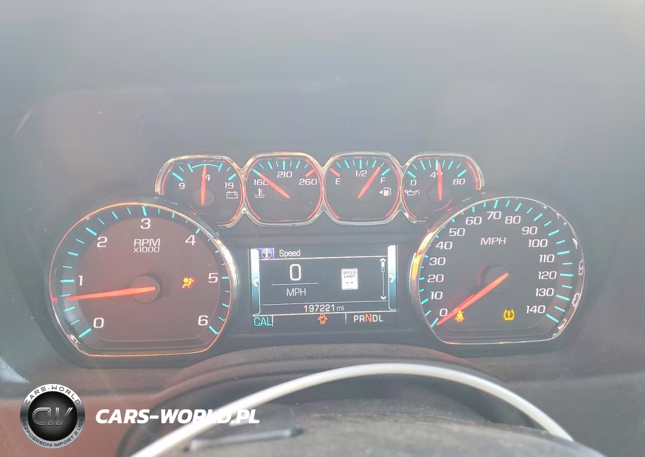 2019 Chevrolet Suburban K1500 Lt VIN:1GNSKHKC6KR347329 - 9