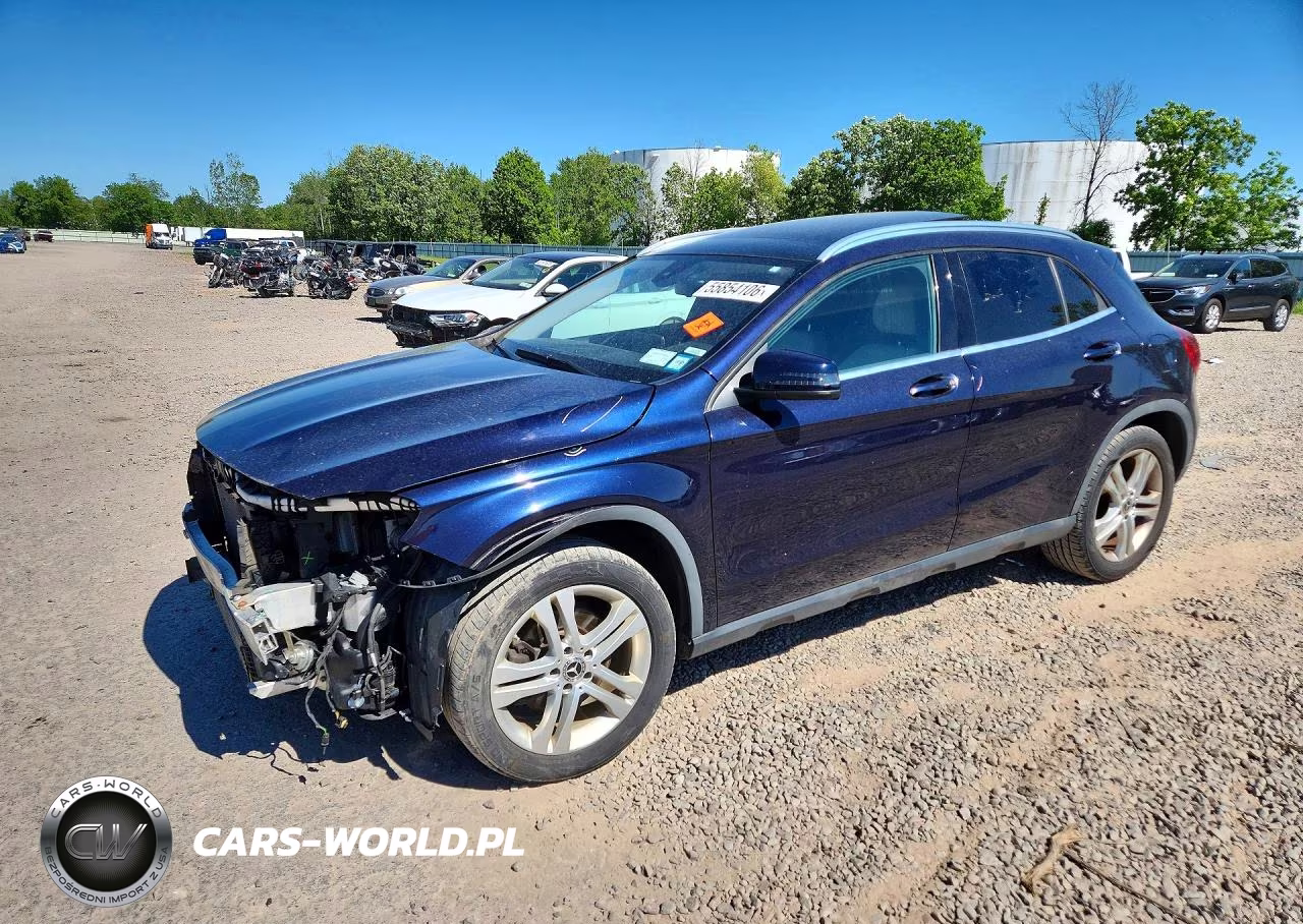 2018 Mercedes-Benz Gla 250 4Matic – zdjęcie 1 z 14