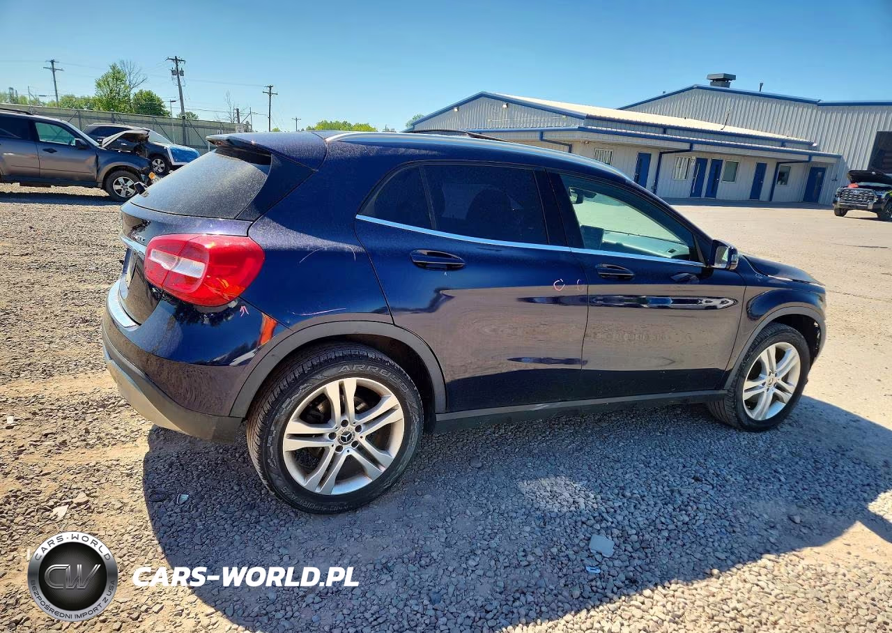 2018 Mercedes-Benz Gla 250 4Matic VIN:WDCTG4GB3JJ440226 - 3