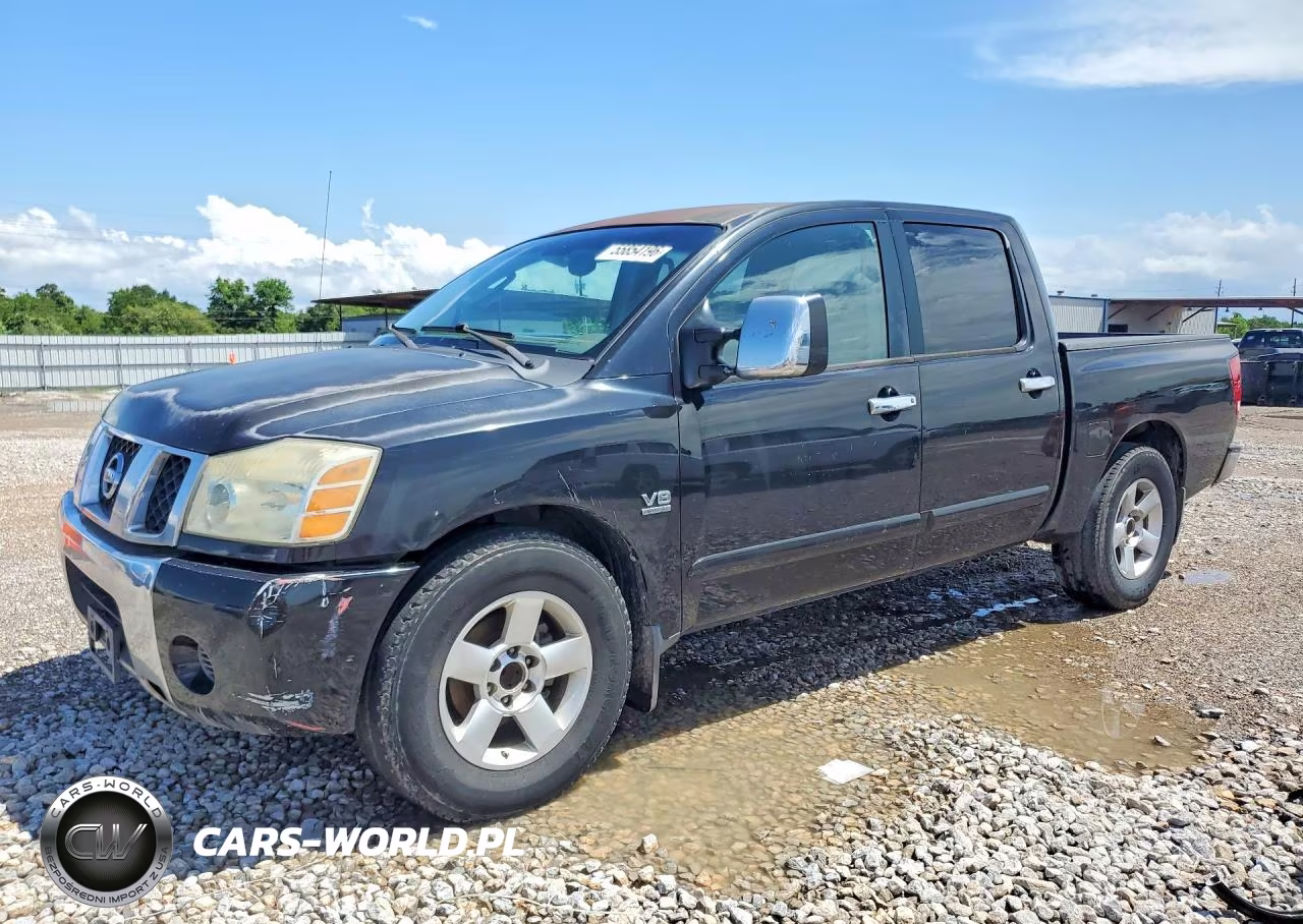 2004 Nissan Titan Xe