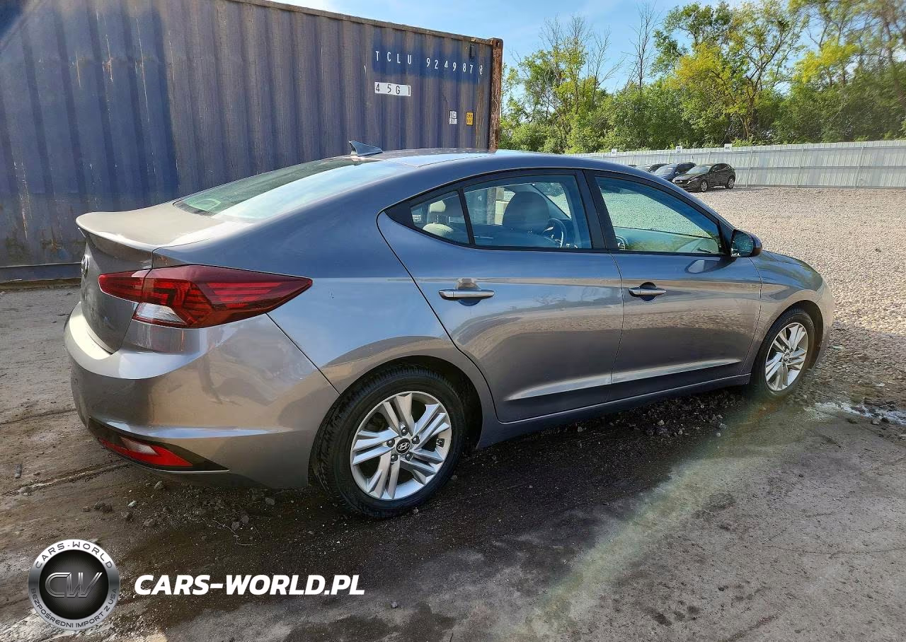 2019 Hyundai Elantra Sel VIN:5NPD84LF9KH429354 - 3