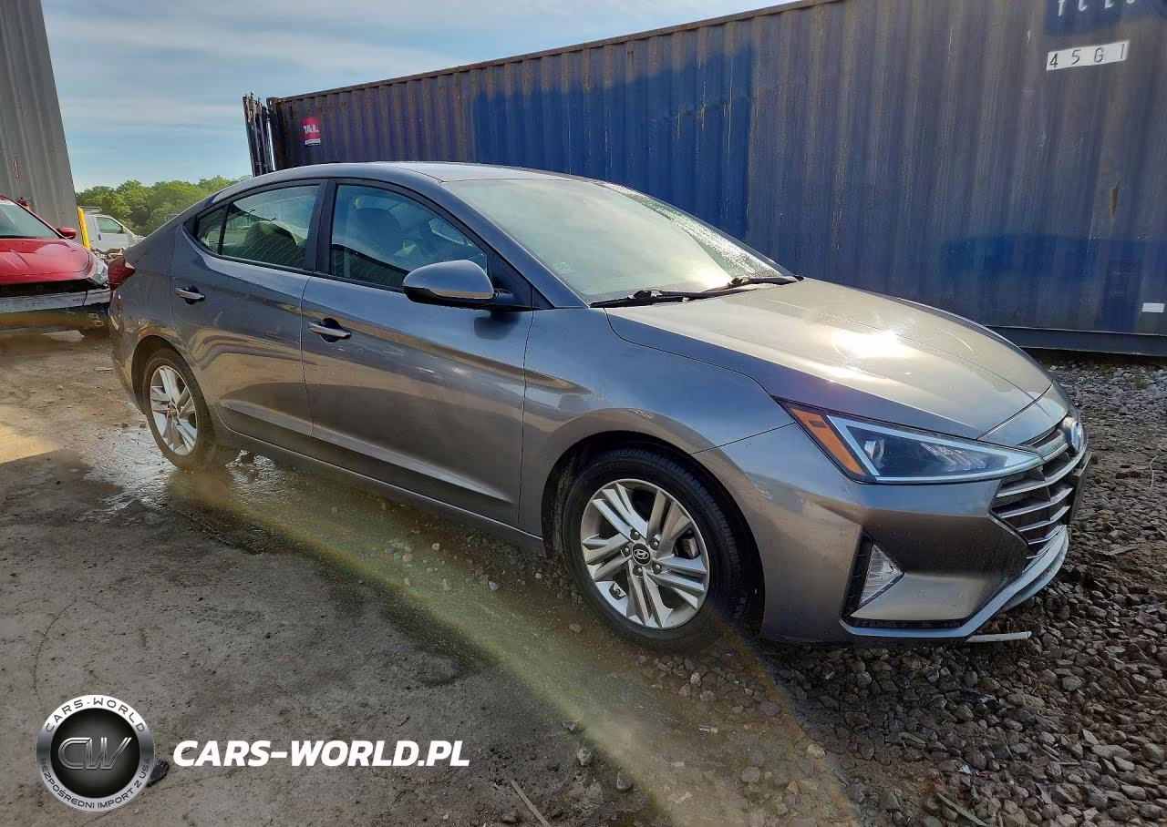 2019 Hyundai Elantra Sel VIN:5NPD84LF9KH429354 - 4