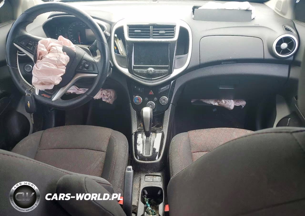 2019 Chevrolet Sonic Lt VIN:1G1JD5SB6K4145570 - 8