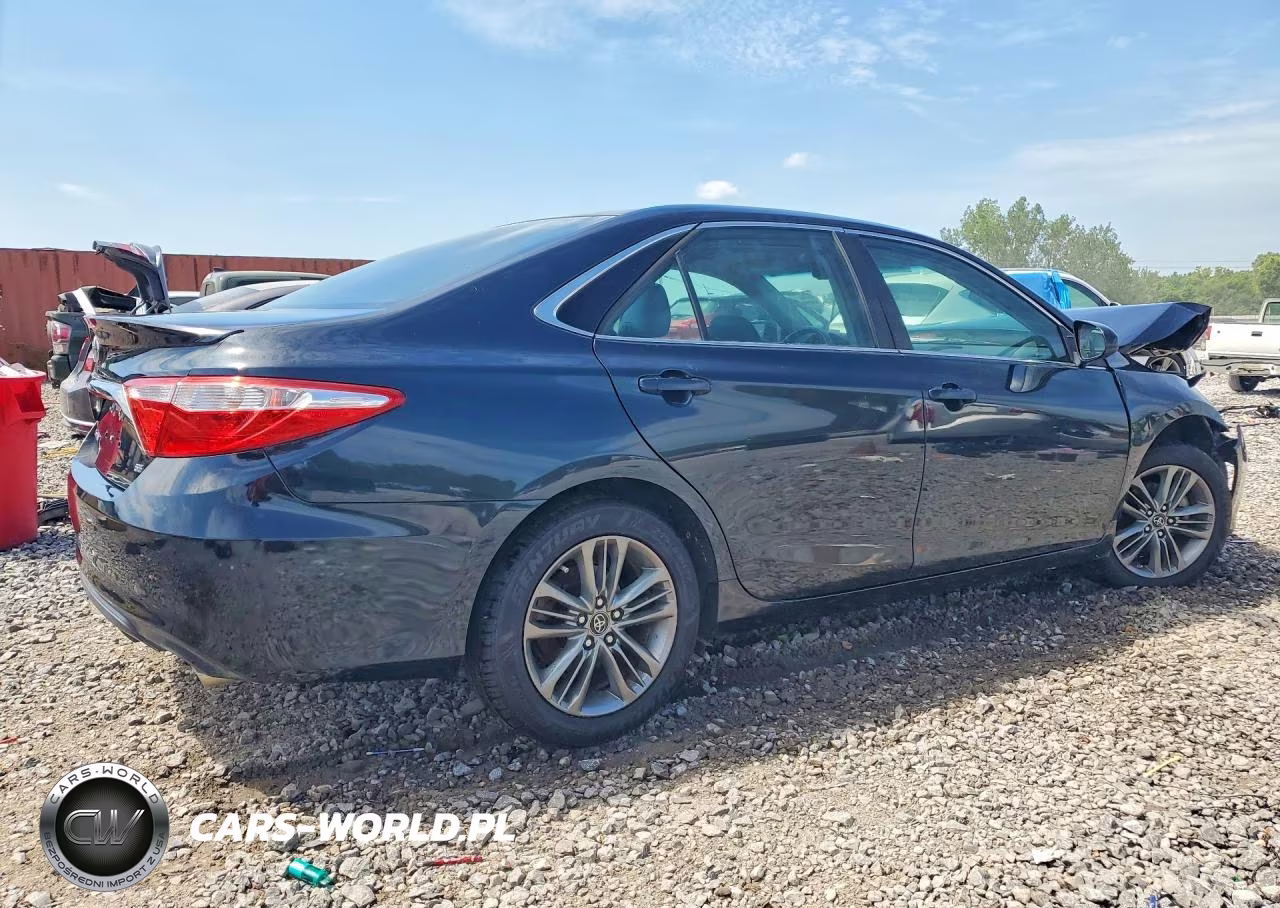 2017 Toyota Camry Se VIN:4T1BF1FKXHU299941 - 3