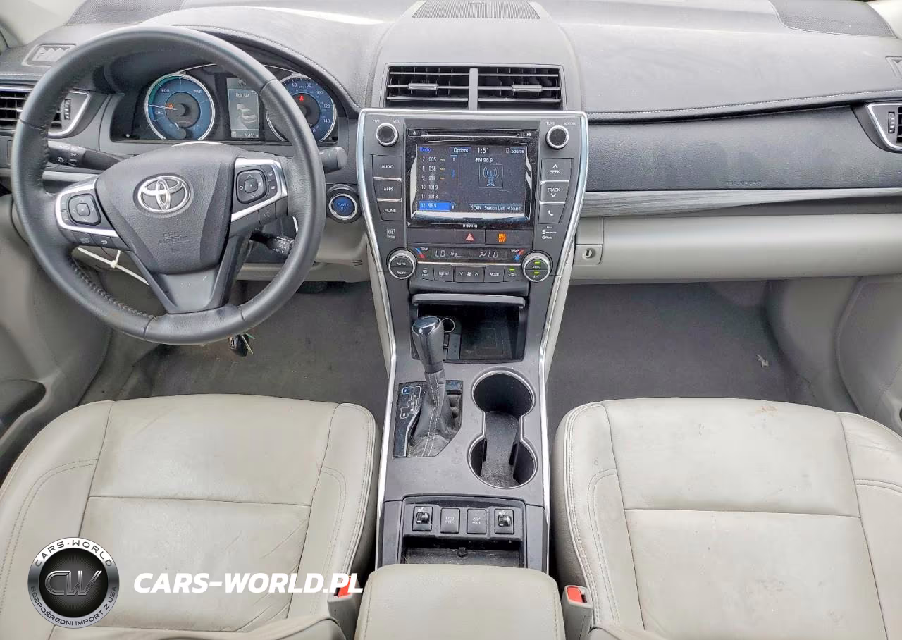 2017 Toyota Camry Hybrid Xle VIN:4T1BD1FK0HU200923 - 8