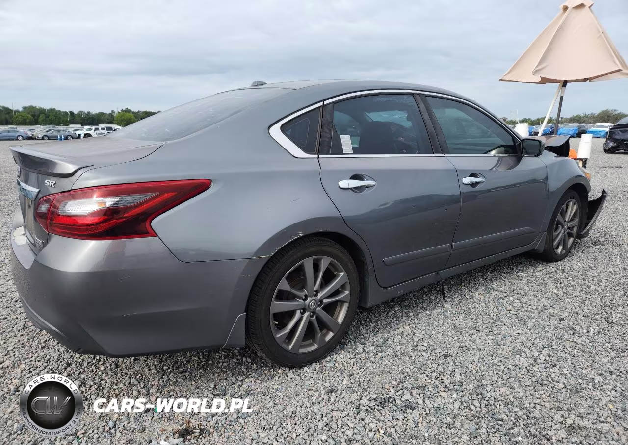 2018 Nissan Altima 2.5 Sr VIN:1N4AL3AP7JC232240 - 3