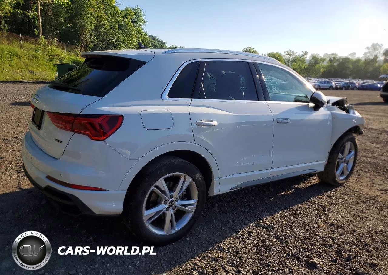 2023 Audi Q3 Premium S Line 45 VIN:WA1DECF31P1032167 - 3