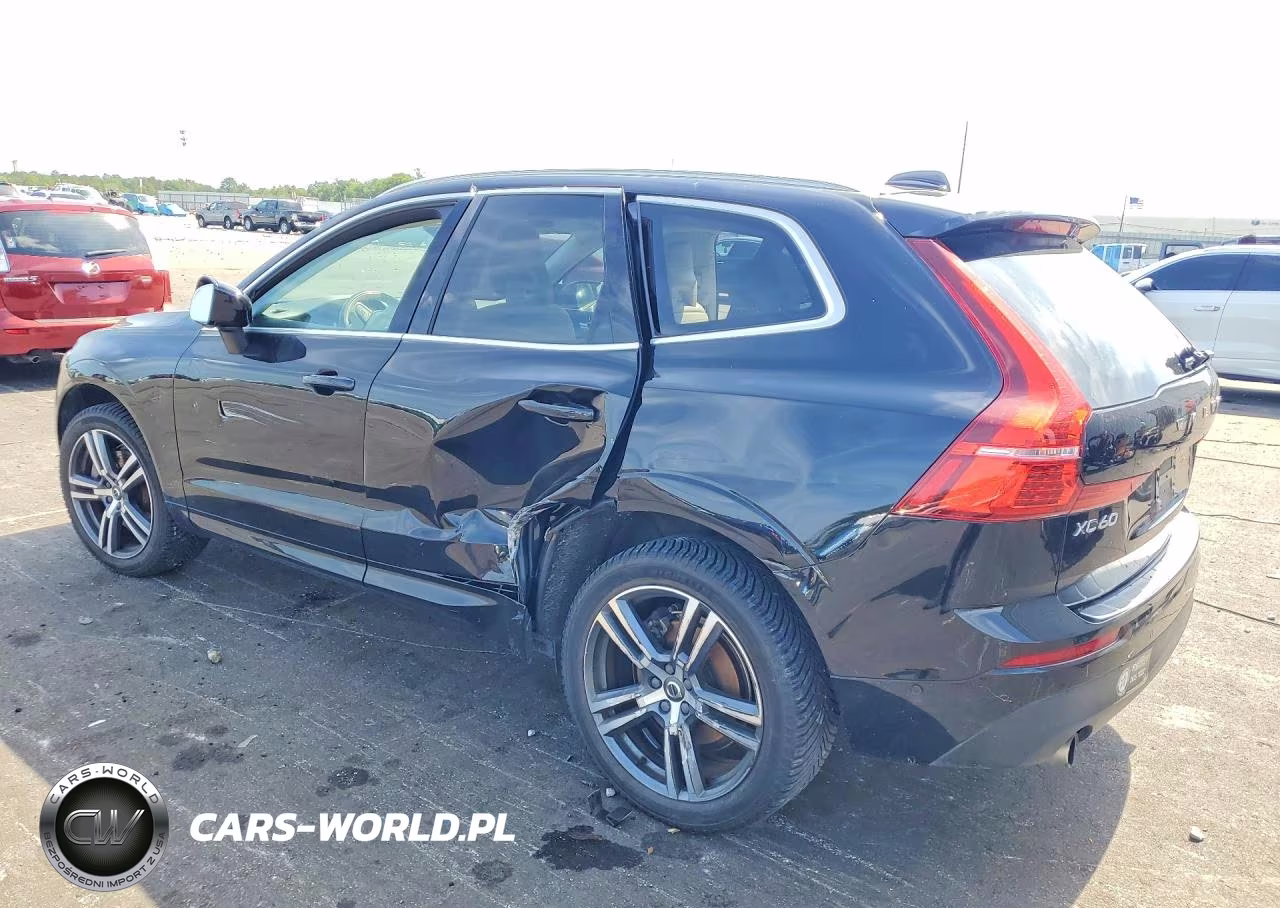 2018 Volvo Xc60 T6 Momentum VIN:YV4A22RK1J1027568 - 2