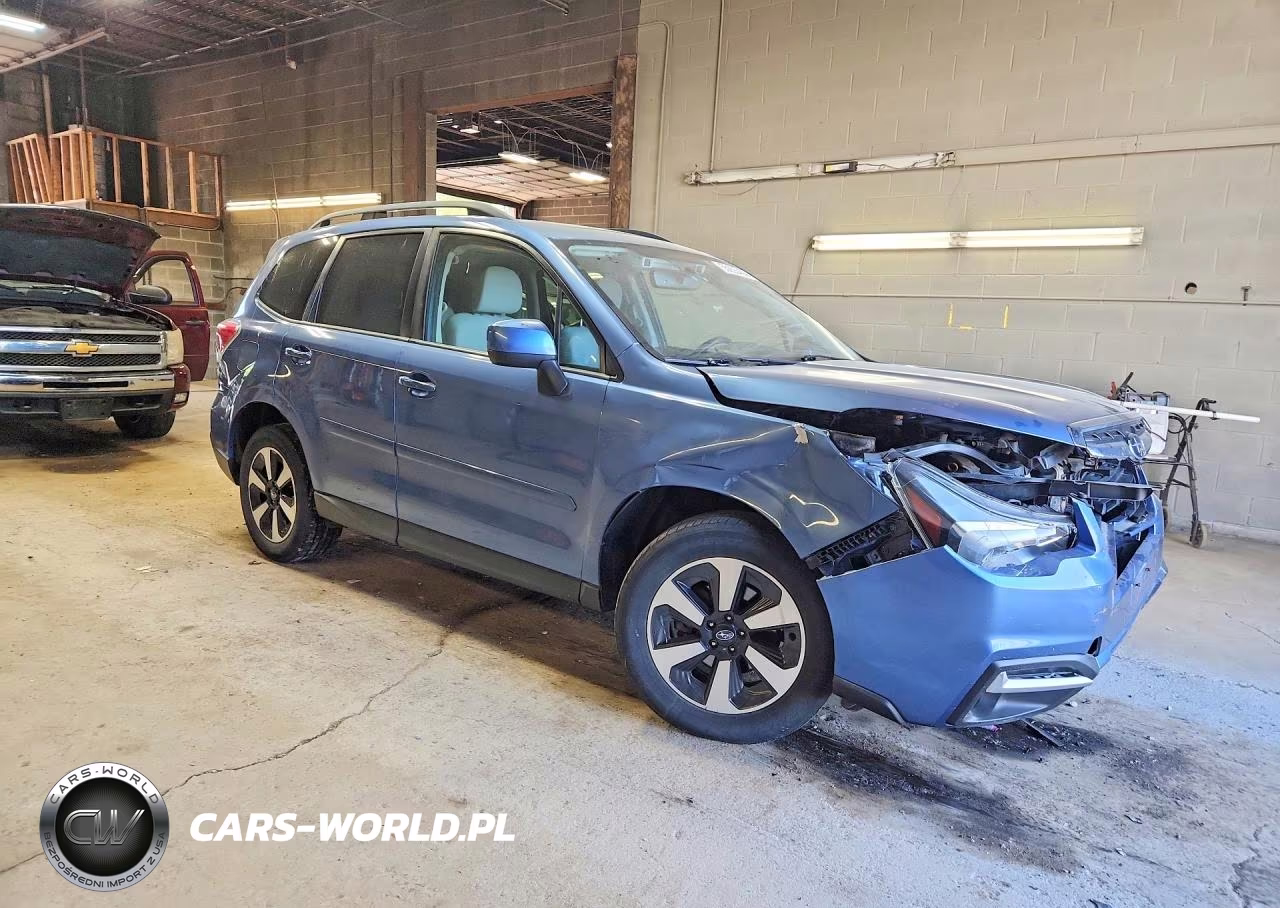 2018 Subaru Forester 2.5I Premium VIN:JF2SJAGC1JH575739 - 4
