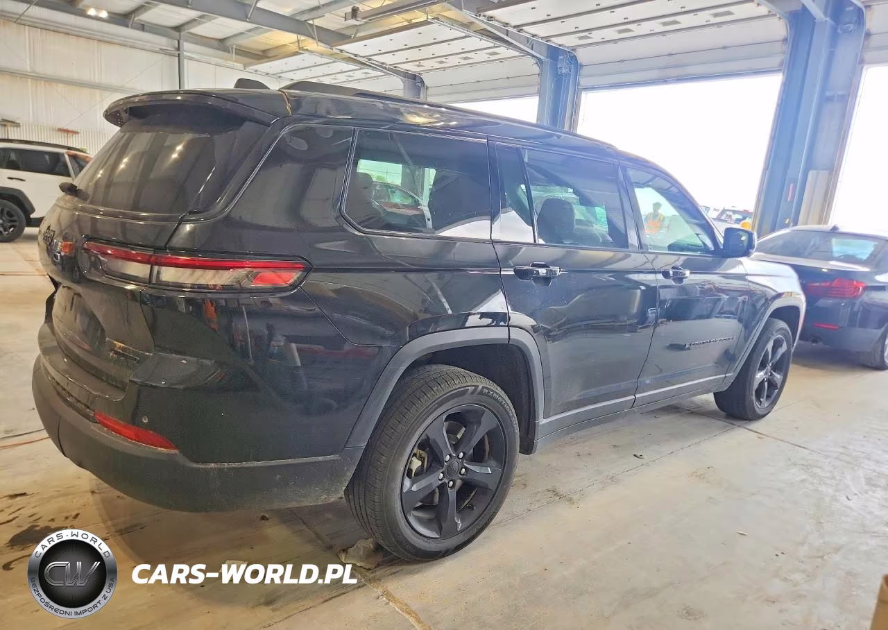 2023 Jeep Grand Cherokee L Limited VIN:1C4RJKBG7P8744863 - 3