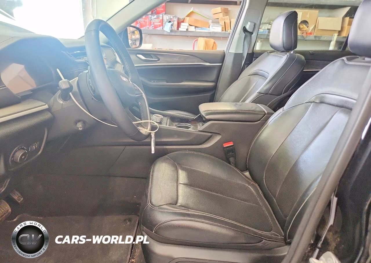 2023 Jeep Grand Cherokee L Limited VIN:1C4RJKBG7P8744863 - 7
