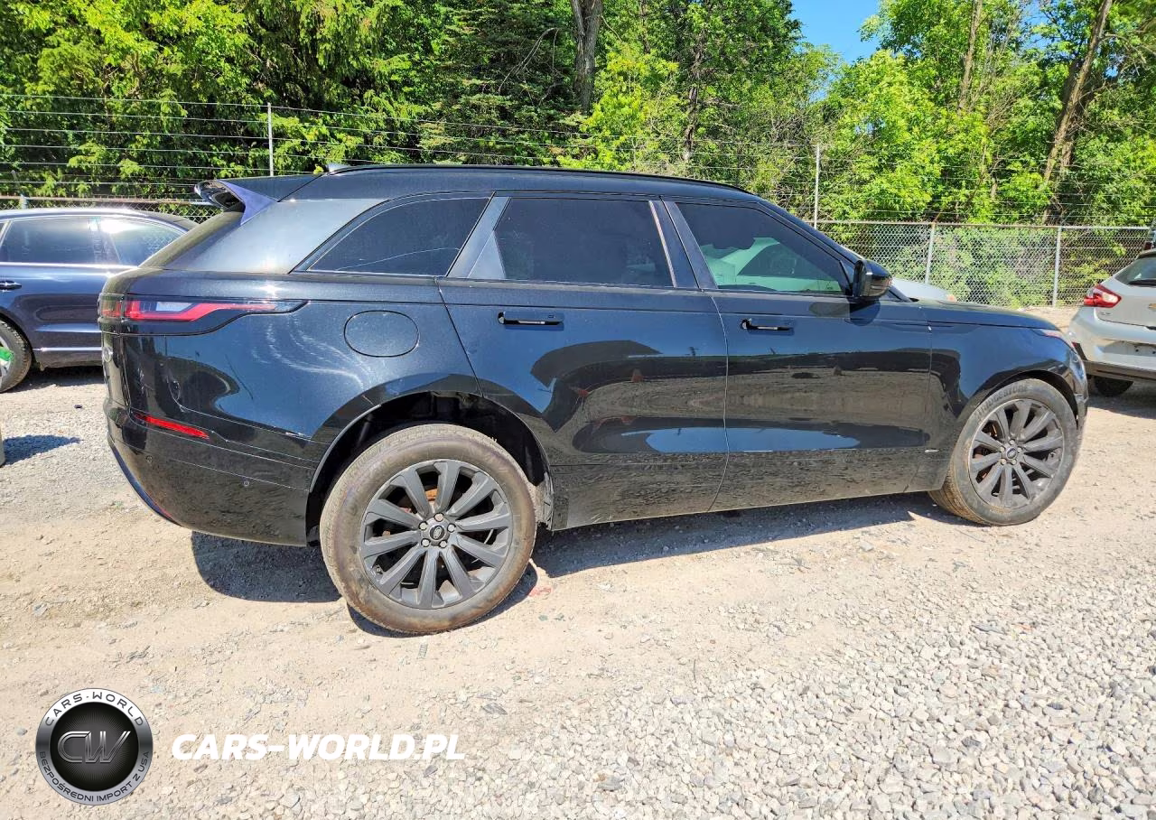 2018 Land Rover Range Rover Velar R-Dynamic Se VIN:SALYL2RX8JA723329 - 3